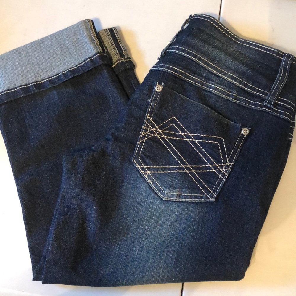 No Boundaries Jeans (knee length)